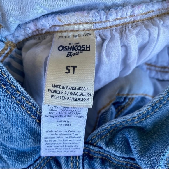 OshKosh B’Gosh Striped Denim Overall Jumper 5T Eyelet Lace Pink Flowers GUC - Picture 8 of 9